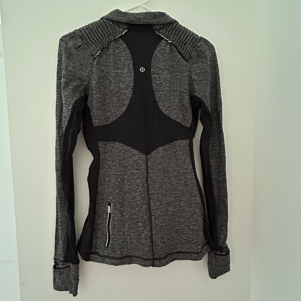 Lululemon Quarter Zip Size 6 - Picture 2 of 5